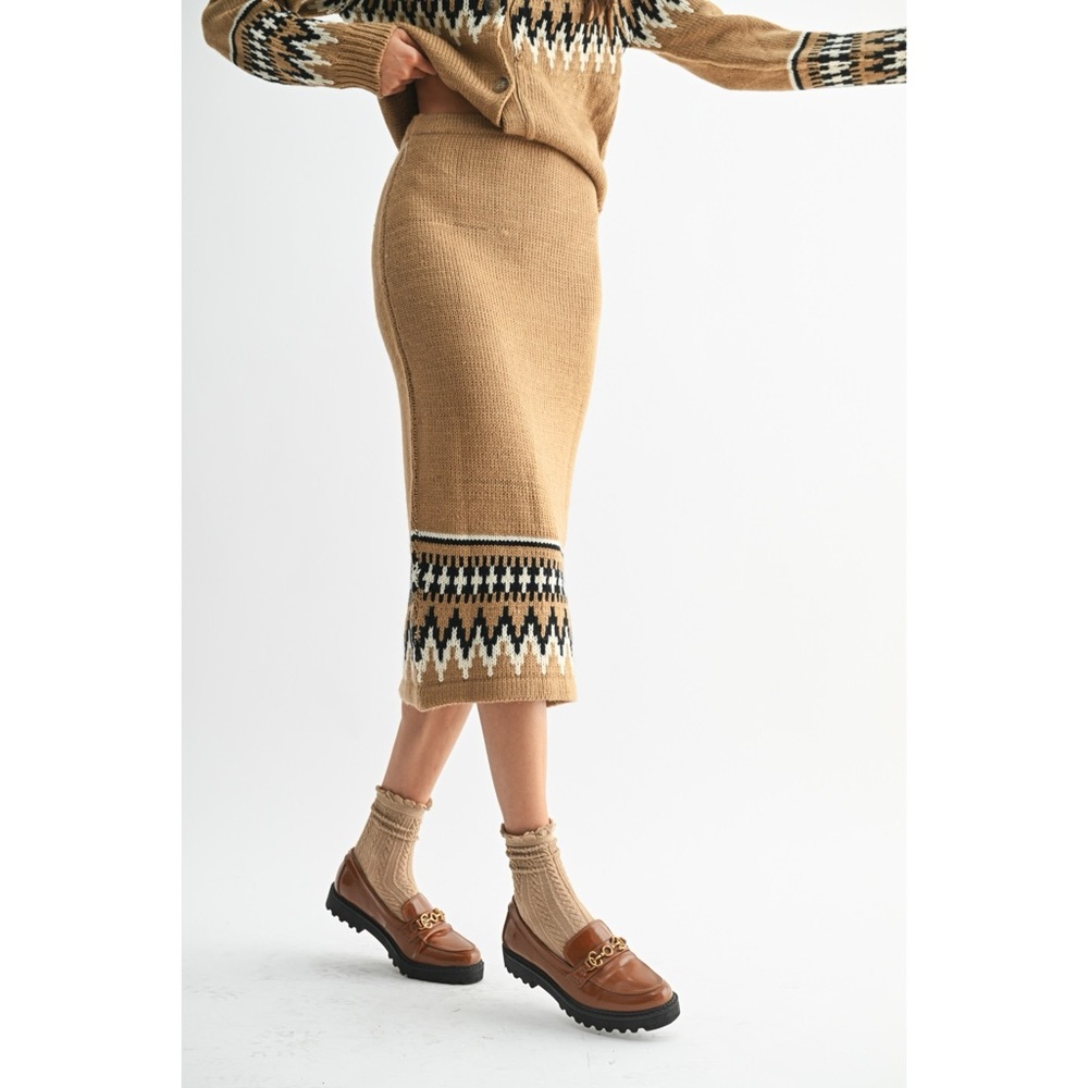 ISLE KNIT CARDIGAN AND SKIRT SET IN MOCHA - Picture 6 of 9